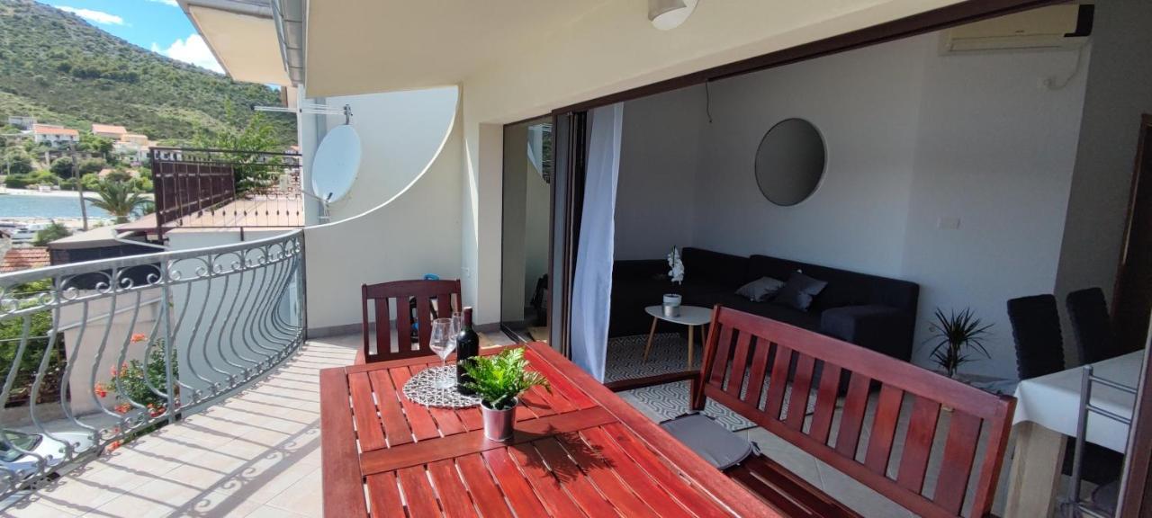 Apartman Mila Marina Dış mekan fotoğraf